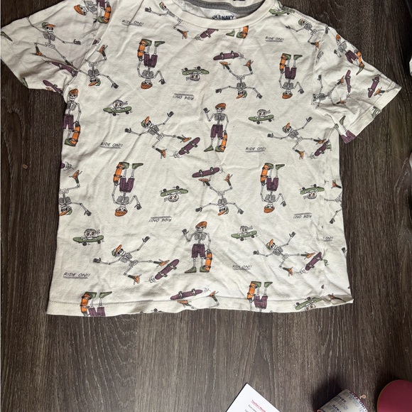 5/$20 Old Navy Skateboard Skeleton Tee - Picture 2 of 6